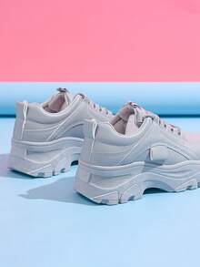 女士厚底透气白色运动鞋，时尚百搭休闲运动鞋，学生白色厚底鞋，女士黑色系带防水真皮大码鞋