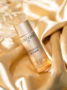 Lancôme Lancome [Mini] Rose Water Essence 30ml / Contains 80% Rose Water, Smooth Texture, Enhances Skin Radiance And Suppleness / Use For 1 Week, Skin Feels Soothed, Smooth And Refreshed. This Hydrating Toner Has A Lightweight Texture That Transforms From Silky To Refreshing, Absorbs Quickly Without Oiliness Or Stickiness. [Random Packaging (2 Styles)] - Absolue 30ml - 查看 4
