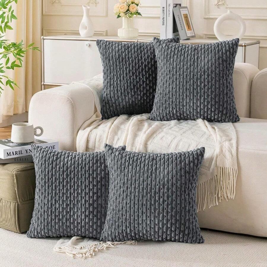 7CDXD Juego de 4 Fundas de AlmohadaFunda de Cojín Decorativas de Pana Suave y Cuadrado 45 x 45 cm Cómodo y Lavable a Máquina para Sofá Cama Automóvil Interior Exterior Decoración de Navidad Gris - gris4 - Ver 1