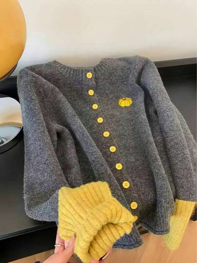 时尚撞色针织开衫长袖外套，女士秋冬款，南瓜刺绣，圆领，前襟纽扣，罗纹饰边，休闲风格