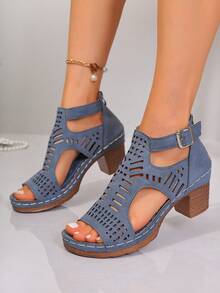 Giày sandal cao gót hở mũi nữ mùa Xuân/Hè 2026, thiết kế lỗ thoáng khí, khóa đơn, khoét hông, gót chunky thoải mái, phù hợp cho mặc hàng ngày, ngoài trời, công sở, đi học, kiểu dáng thời trang đa năng, sandal cao gót màu xanh dương, gót đế xuồng - Màu xanh lam - Xem 2