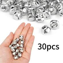 Sinos de metal coloridos feitos à mão, de 1,5 cm, ideais para decoração de Natal, confecção de joias e artesanato - Decoração clássica para casa, decoração de festas de fim de ano, decoração de Natal para o quarto, decoração de Natal de inverno, presentes de Natal para casa.