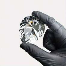 Style Crystal Diamond Replicas Of The Heart Of Africa And Tear Of The Ocean - 1:1 Scale Military Souvenirs With Display Stand, Heart-Inspired African Design, A Luxury Gift For Gamers And Collectors, Durable Crystal Collectibles For Home Decor And Display, Collectibles, Art Deco Style, High-Quality Craftsmanship, Crystal. - Multicolor - View 9