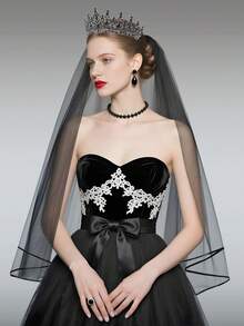 Halloween Ghost Bride Set: Black Wedding Crown Veil Shoulder Strap, Gothic Bachelorette Party Decoration Set - Black Crown Veil, "Bride Or Die" Belt, "Bride To Be" Lace Garter With Bow - Spooky Bridal Shower Gift Suitable For Dark-Themed Hens Party Supplies - Multicolor - View 3