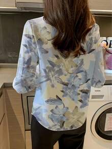 Áo sơ mi nữ dài tay in họa tiết hoa thanh lịch bán chạy nhất, thích hợp mặc ở nhà và đi nghỉ mát mùa xuân. - Màu xanh nhạt - Xem 4