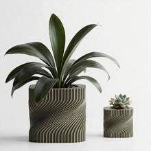 ORIZZONTE Modern Decorative Vase With Intertwined Spiral Structure – Dynamic Minimal Design For Plants, Cactus, Bonsai – Home/Office Gift Idea – Available In 2 Sizes – 100% Made In Italy, Shipping From Italy - Clay - 查看 2