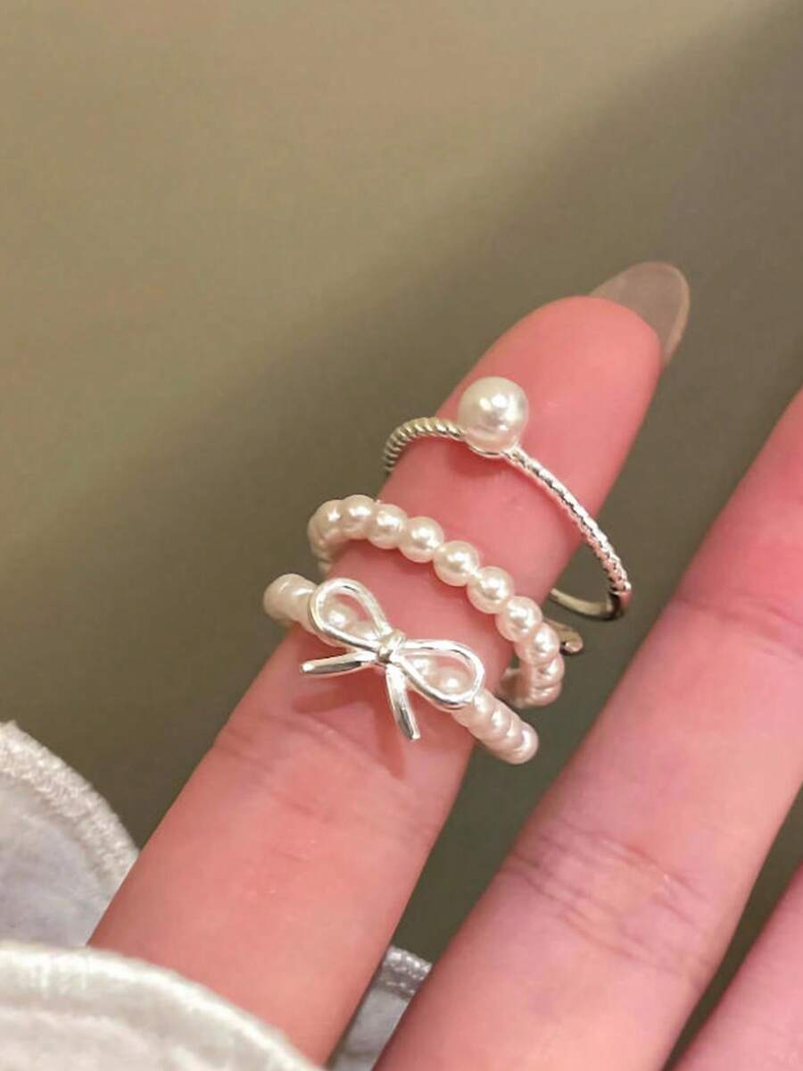 3件套简约蝴蝶结珍珠串珠可调节戒指套装，优雅百搭的日常饰品，送给女友、姐妹、圣诞节、情人节、生日、母亲节的绝佳礼物 - 白色 - 查看 1