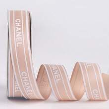 2.5厘米宽双面缎面涤纶丝带，高密度编织，光滑柔软，不起球，适用于花束包装、花艺设计、礼品盒蝴蝶结制作、蛋糕装饰、DIY手工，适用于婚礼、情人节、生日、圣诞节、新年等各种场合。 - 彩色 - 查看 11