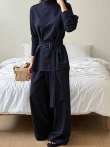 DAZY Bộ 2 món áo thun tay dài cổ cao thắt eo và quần sọc rộng rãi cho nữ mùa thu - Màu xanh hải quân - Xem 6