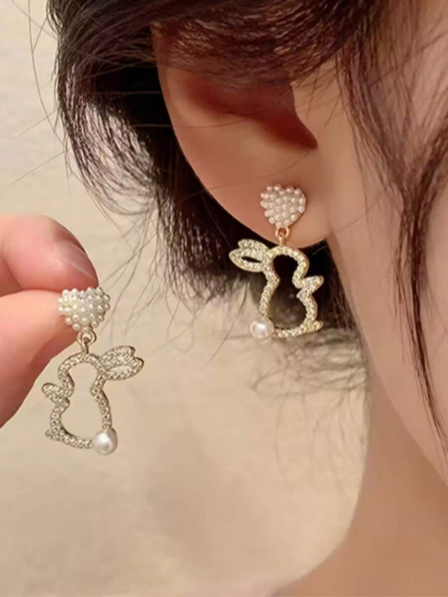 2只可爱兔子吊坠耳环，心形装饰，仿珍珠镂空动物耳坠，适合日常佩戴 - 彩色 - 查看 1