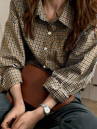 Women's Casual Plaid Long Sleeve Shirt, Button Front Dropped Shoulder Blouse Top, Regular Fit Woven Fabric