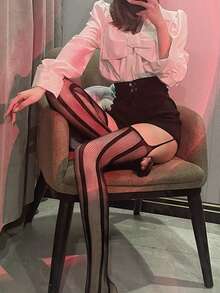 1Pair Women's Sexy Minimalist Y2K Black Suspender Stockings - Thin Elastic Sheer Vertical Line Patterned Pantyhose, High Elastic Breathable Skin-Friendly Hosiery, Sensual Form-Fitting Tights For Daily Wear, Parties, Dates & Y2K  Outfits, Lightweight Stretch Adaptive To Multiple Body Types - 黑色 - 查看 1