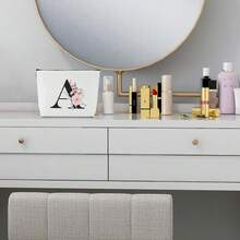 Blisswave Kosmetiktasche mit Namen, personalisierte Kosmetiktasche von A bis Z, hochwertiger Metallreißverschluss, exquisites Druckdesign, gefüttert, personalisierte Geschenke für Frauen undädchen (weiß) - V - Übersicht 11