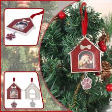 Adorno de árbol de Navidad con marco de fotos adorno de metal para decoración de árbol de Navidad adorno decorativo para colgar árbol de Navidad recuerdo anual 1 casa de perro - Plateadoyrojo - Ver 4