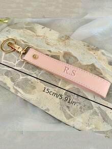 定制字母PU皮革钥匙扣、个性化腕带钥匙扣、婚礼派对礼品、汽车钥匙扣、男女通用皮革钥匙扣