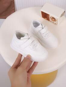 1 Pair Children's PU Leather Fashion Lightweight Comfortable Little Girls Shoes, Spring/Autumn Embroidered White Low-Top Sneakers - Beige - View 2