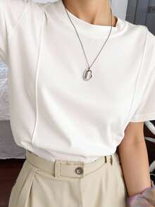Livesso Solid Seam Detail Tee Old Money Style Business Casual Woman Work Clothes - White - View 2