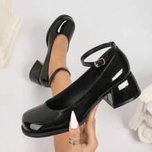 复古漆皮玛丽珍女鞋，踝带粗跟鞋，百搭纯色搭扣鞋，适合日常穿着 - 黑色 - 查看 1