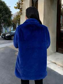 FHILLINUO Manteau en fausse fourrure bleu royal pour femmes, manches longues, col châle, longueur cuisse, avec poches, tissu non extensible, chaud pour l'hiver, convient pour Noël, le Nouvel An et d'autres occasions - bleu indigo - Voir 3