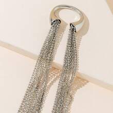 长流苏链条发饰，流行款式，金属环镀银，适合女性和女孩DIY佩戴，个性吸睛，派对/聚会/狂欢节/婚礼/准新娘等场合。