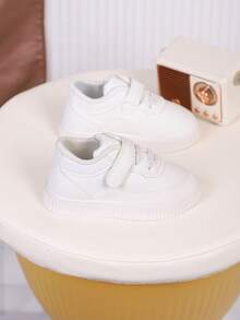 1 Pair Children's PU Leather Fashion Lightweight Comfortable Little Girls Shoes, Spring/Autumn Embroidered White Low-Top Sneakers - Beige - View 8