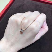 Women's Necklace In 18k Stainless Steel, With A Unique And Minimalist Design, A Super Bright Cubic Zirconia Pendant, And A Titanium Steel Chain Resistant To Discoloration. - 金色 - 查看 5