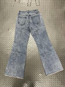 Light Blue Flared Jeans With Raw Hem, High-Waist Slim Fit Design, Suitable For Spring And Summer - Light Wash - View 2