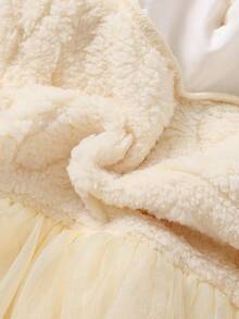 女婴可爱纯色仿毛领长袖双蝴蝶结装饰花卉网纱单排扣开衫，时尚百搭的中长款保暖外套，适合秋冬季日常、聚会、外出等场合。 - 杏色 - 查看 7