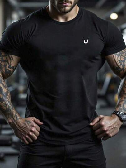 Ins 街头风男士几何 U 字母印花圆领宽松休闲短袖 T 恤