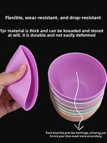 1个DIY面膜搅拌碗，带有精确的刻度标记，方便混合面膜粉，是制作定制面膜的理想工具。采用耐用柔软的橡胶材料制成，不易损坏。