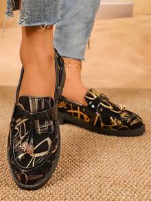 Women's Fashion Metal Pendant Thick Sole Slip-On Platform Mary Jane Shoes - Gold - View 2