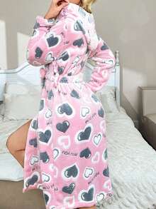 女士冬季睡袍 - 粉色和灰色爱心印花连帽浴袍，长袖，带帽，可调节抽绳腰带，舒适保暖，爱心印花，多种颜色可选，可机洗，节日、新年、情人节的绝佳礼物