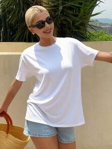 Livesso Solid Round Neck Tee - Putih - View 7