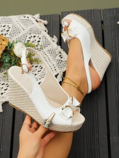 2026 New Fashion Women's One-Buckle Bow Rhinestone Decor Adjustable PU Strap Thick Sole Wedge Heel Classic Sandals