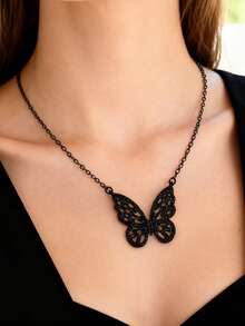 1pc Y2K Chic Gothic Style Black Crystal Hollow Butterfly Clavicle Chain Necklace, Versatile For Dates, Street Style, Parties And Daily Outfits - Black - View 2