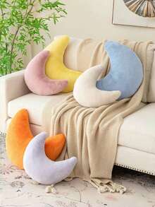 Soft & Cute Crescent Moon Shaped Plush Decorative Pillow, Suitable For Placing In Living Room, Bedroom, Office And Other Spaces. An Excellent Gift For Family And Friends. - Yellow - View 5