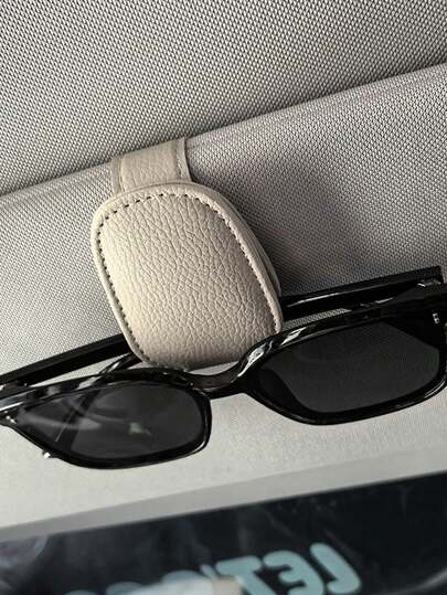 1pc Universal Car Sun Visor Fashion Glasses Clip, Made Of PU Material, Car Glasses Holder, Car Interior Accessory, Glasses Storage Rack, Suitable For Car Travel