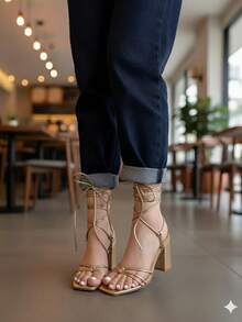 Women Heeled Sandals - 金色 - 查看 2