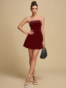 女士新款优雅浪漫无肩带黑色丝绒迷你连衣裙，适合婚礼季和派对；女士高腰A字连衣裙，适合与朋友享用早午餐、约会、情人节、生日等场合。 - 酒紅色 - 查看 6