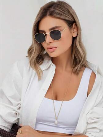 1pc Women's Geometric Frame Fashion Glasses, Gold Metal Frame Legs Eyeglasses, Suitable For Men And Women For Daily Use, Daily Wear, Commuting, Photography Decoration And Perfect Fashion Gift Choice