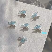 5 piezas Encantos de uñas de mariposa 3D, 5 piezas por paquete Mariposas rosas, blancas, azules y naranjas con rhinestones y perlas falsas, accesorios de joyería DIY para diseño de manicura, suministros para uñas