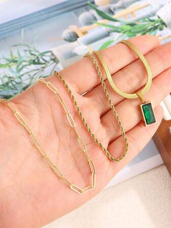 3 PiecesLayered Gold Necklace Set With Emerald Green Pendant: 18K Gold Plated Stainless Steel - Perfect Holiday Gift For Stylish Women