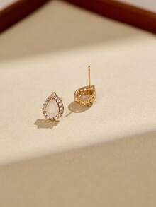 1对男士极简主义立方氧化锆和晶簇石水滴形耳钉 - 彩色 - 查看 5