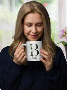 个性化礼品、姓名马克杯、首字母马克杯、单字母马克杯、字母组合马克杯、花卉字母马克杯、花卉咖啡杯、伴娘礼品 - 多色 - 查看 3