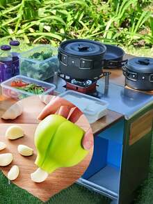 1 Piece Creative Design Silicone Garlic Peeler, Soft Garlic Peeler, Practical Kitchen Tool, Garlic Separator For Cooking, Outdoor Cooking, Ideal Christmas Gift - Multicolor - View 9