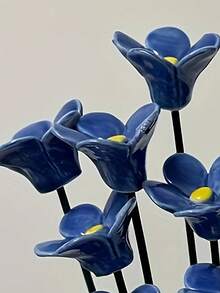 1/4支手工捏制陶瓷勿忘我花，手工陶瓷花，“蓝色之爱”匠心打造，不易褪色，永不凋谢，适合情人节和婚礼场地室内外装饰——情人节完美礼物之选，室内装饰，艺术家居装饰，可爱人造花 - 彩色 - 查看 15