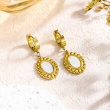 Two-Piece Set Of Necklace And Earrings With Oval Geometric Pendant In 18K Stainless Steel, European And American Retro Style, In Black And White. - trắng - Xem 5