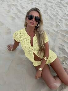 Bộ đồ đi nghỉ hè cho nữ, áo khoác ngắn tay dệt kim ren móc khoét lỗ gợi cảm + quần short 2 mảnh - Bộ đồ đi nghỉ 2 mảnh cho nữ, áo khoác ren móc kiểu dáng ôm sát gợi cảm dành cho nữ, phong cách ôm sát quyến rũ - Vàng nhạt - Xem 5
