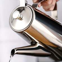 1pc European And British Style New Thickened Stainless Steel Cold Water Pitcher, Golden Tea And Coffee Kettle For Iced Tea, Elegant Pitcher Design, Stylish Drink Dispenser, Highquality Kettle, Drinkware, Cold Beverage Dispenser, Tea Lovers - Multicolor - View 10