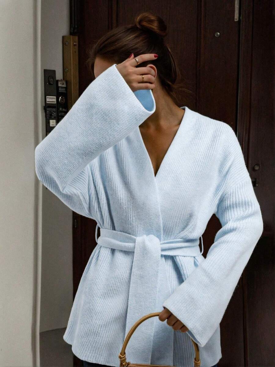 Women's Minimalist Casual Vertical Striped Textured V-Neck Shawl Collar Long Sleeve Sweater Cardigan, Spring/Autumn/Winter - 淺藍色 - 查看 1